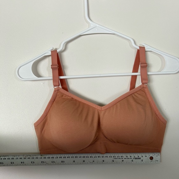NWOT Knix Good To Go Seamless Bra Size M Pink Wireless Back Coverage - Picture 4 of 7